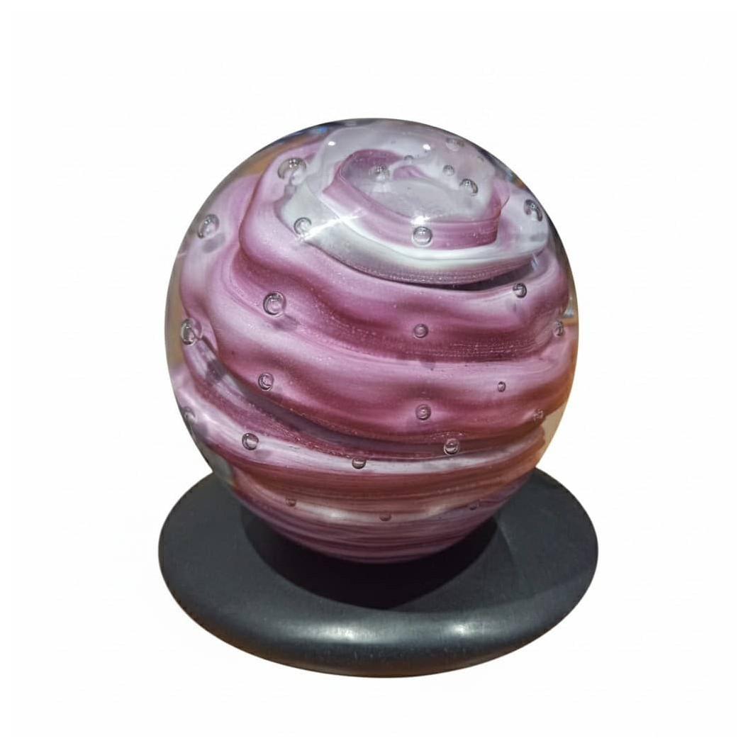 Plaque funéraire en granit et boule de sulfure de verre Rose