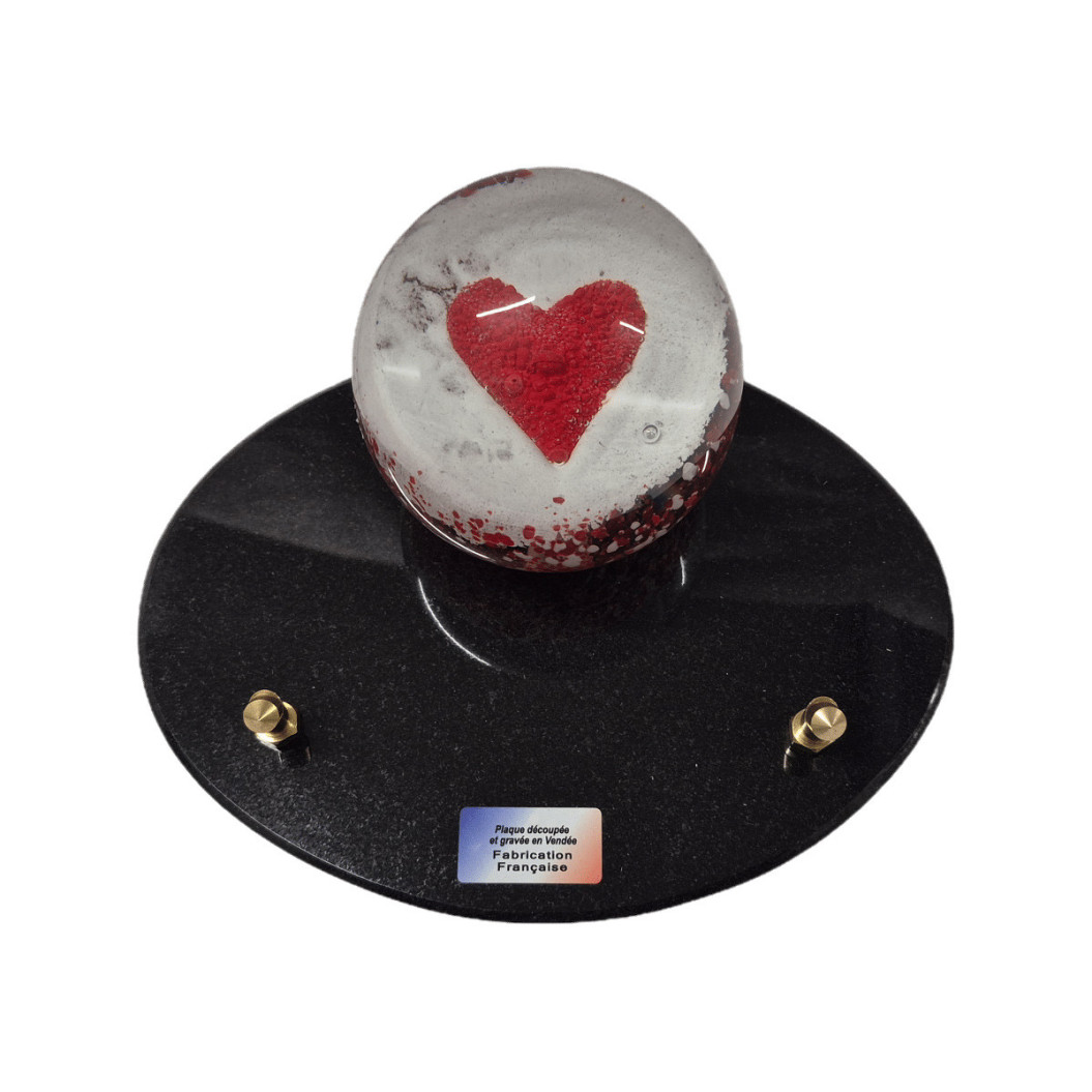 Plaque funéraire en granit et boule de sulfure de verre 10 cm de diamètre Cœur